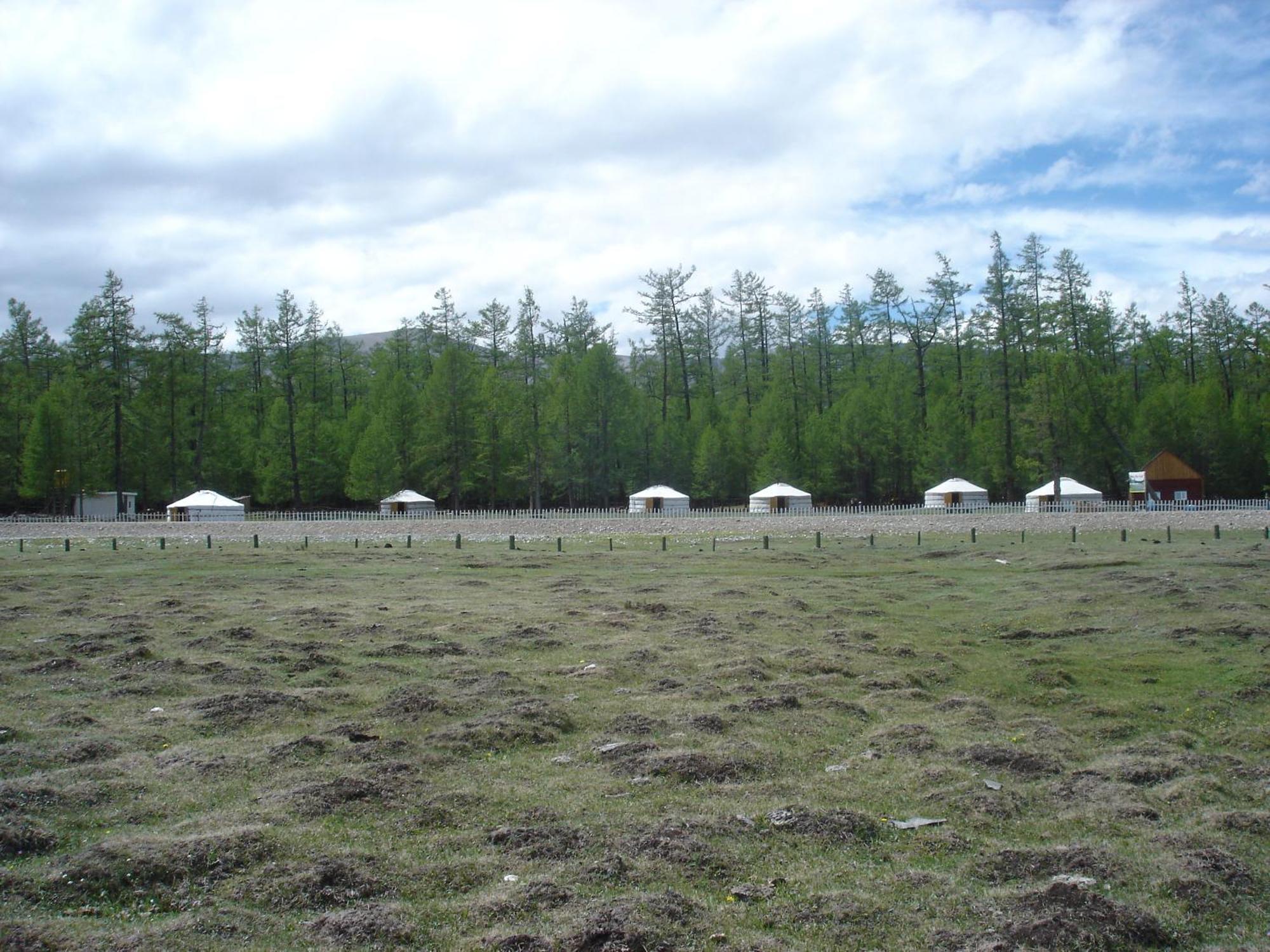 Sunpath Mongolia Tour & Hostel อูลานบาตอร์ ภายนอก รูปภาพ